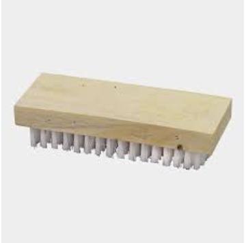 WODEN CLOTH BRUSH 1N RS.35